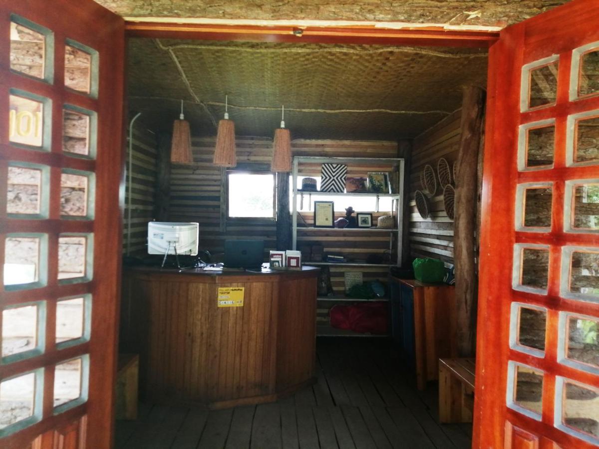 Murchison Backpackers Masindi Ngoại thất bức ảnh