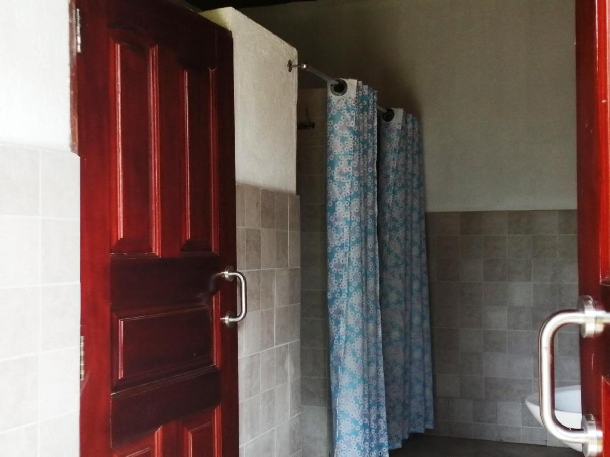 Murchison Backpackers Masindi Ngoại thất bức ảnh
